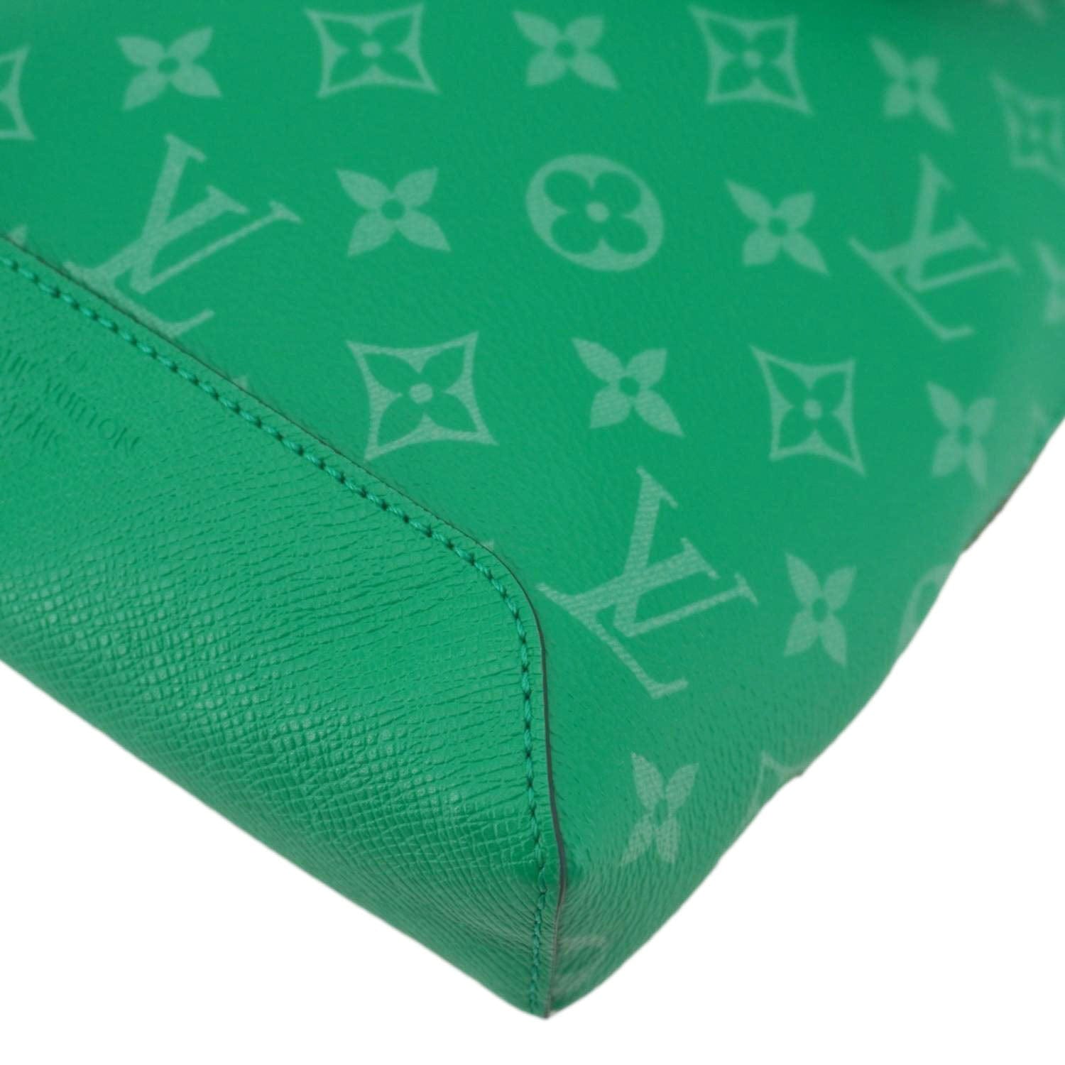 LOUIS VUITTON Duo Taigarama Slingbag Cactus Green