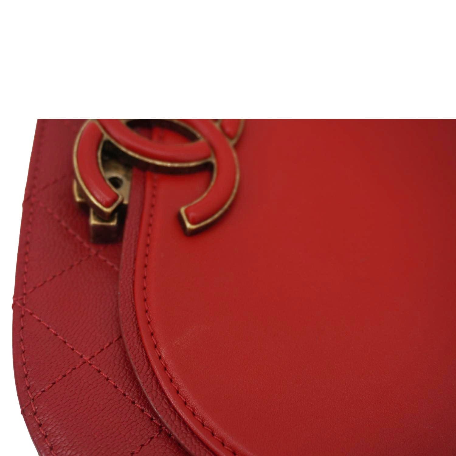 Chanel Coco Curve Flap Small Quilted Calfskin Leather Messenger Bag Red