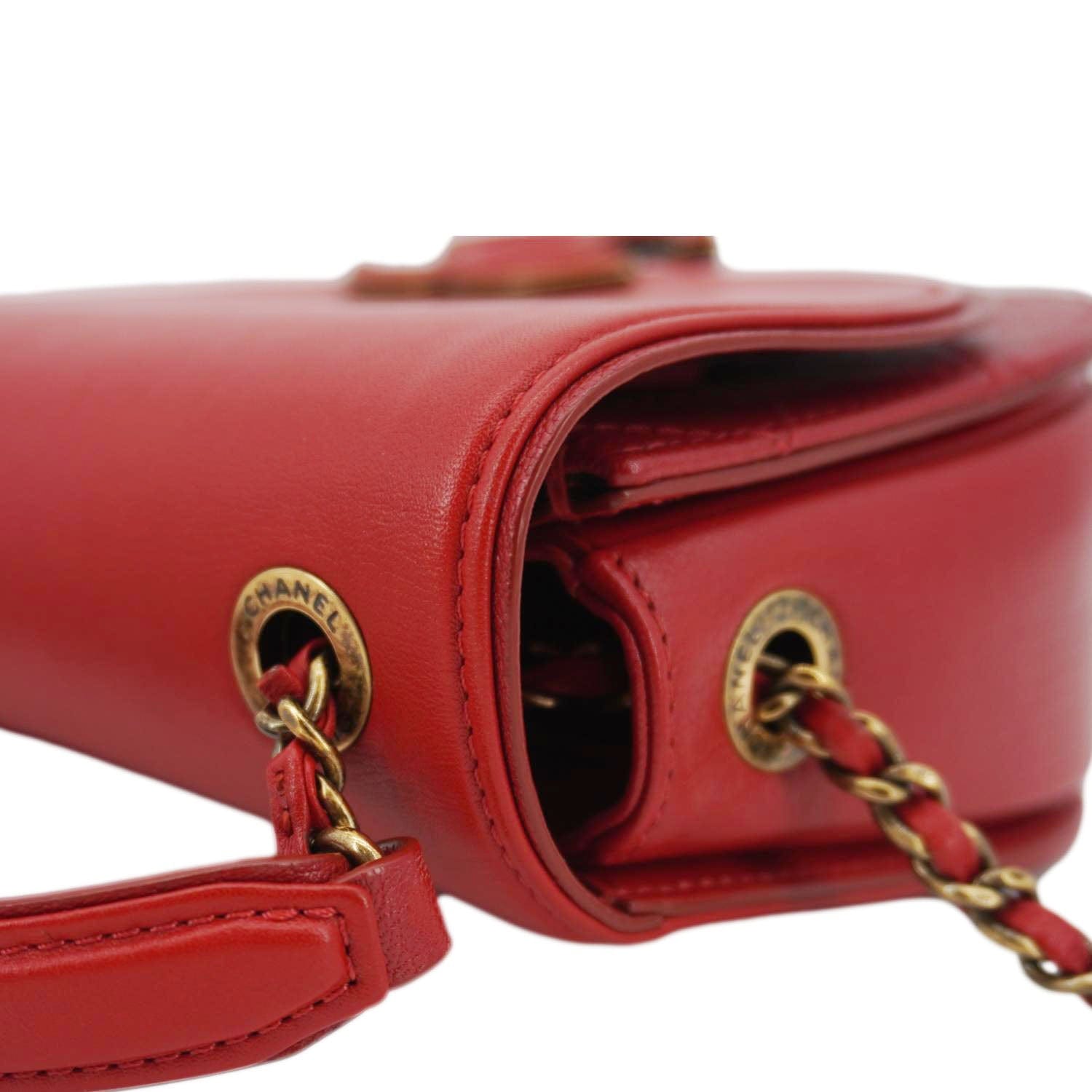 Chanel Coco Curve Flap Small Quilted Calfskin Leather Messenger Bag Red
