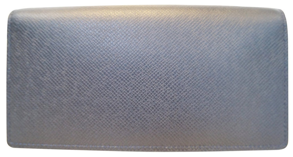 LOUIS VUITTON Brazza Black Taiga Leather Wallet