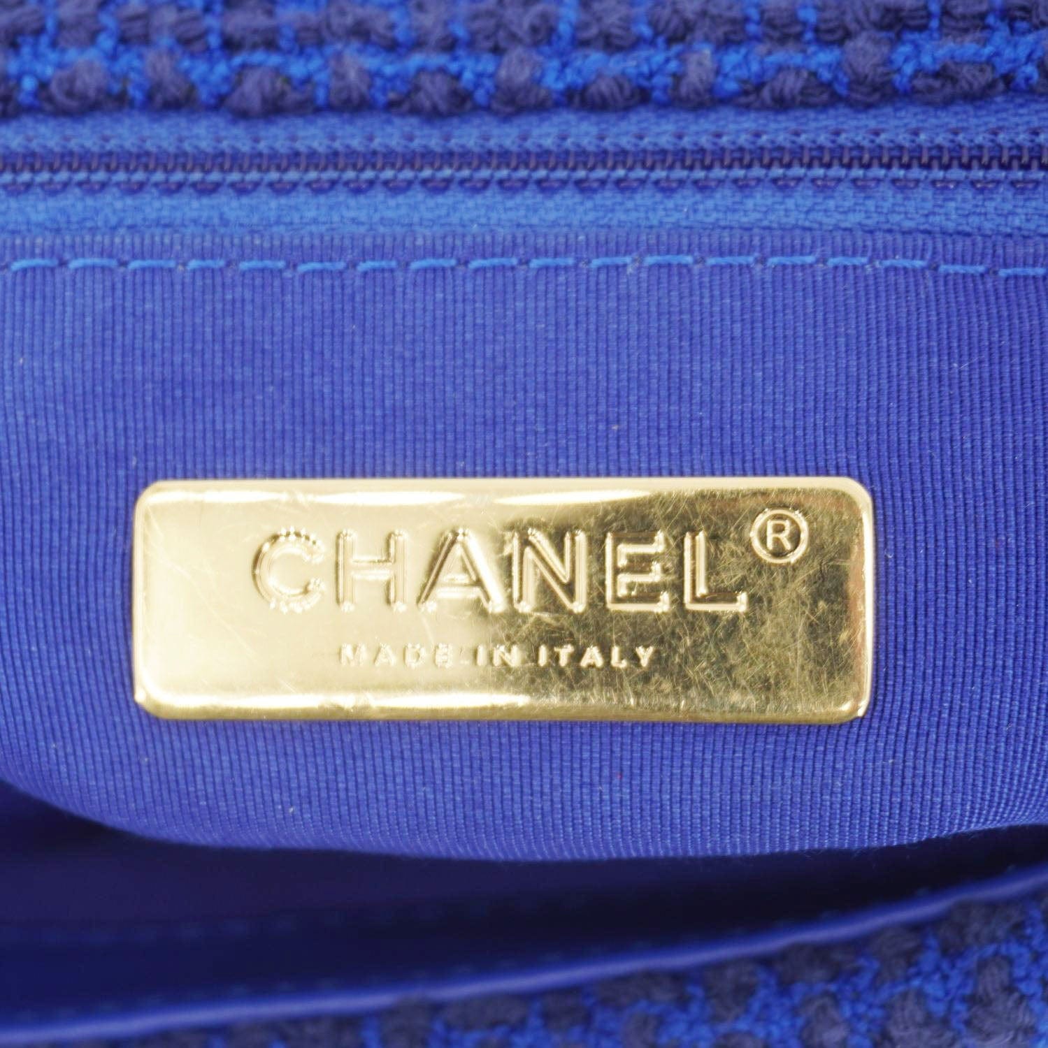Chanel 19 Flap Quilted Tweed Shoulder Bag Blue