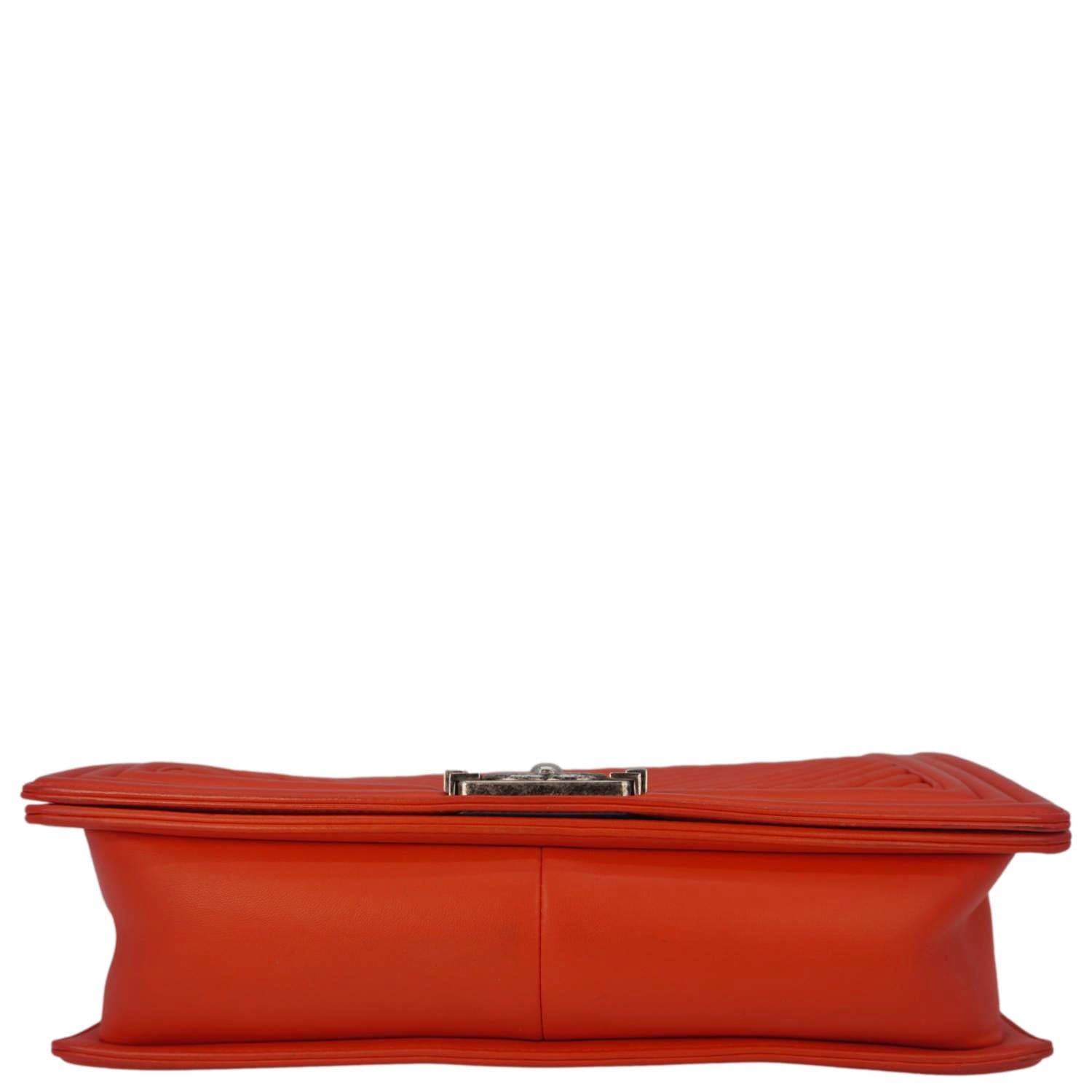 Chanel Boy Flap Chevron Quilted Shoulder Bag Red