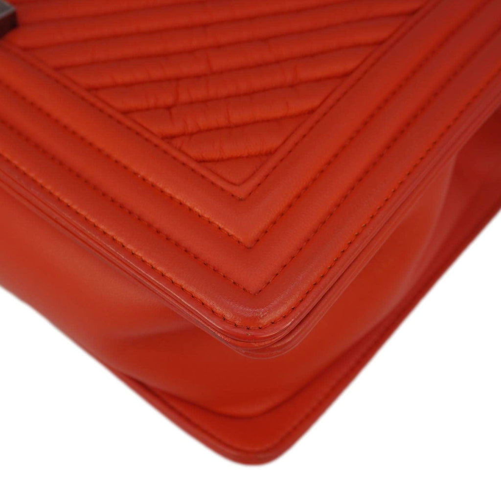 Chanel Boy Flap Chevron Quilted Shoulder Bag Red