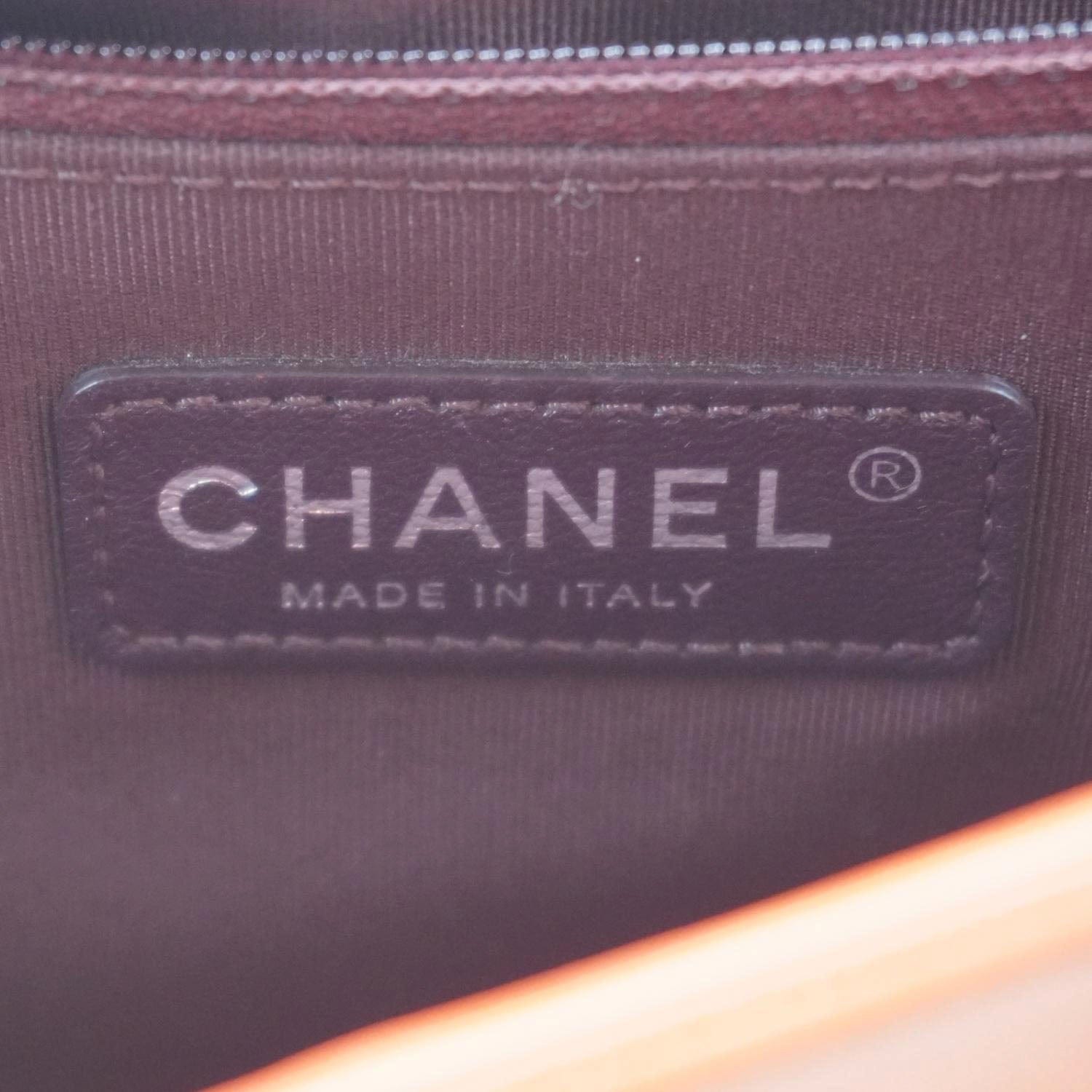 Chanel Boy Flap Chevron Quilted Shoulder Bag Red