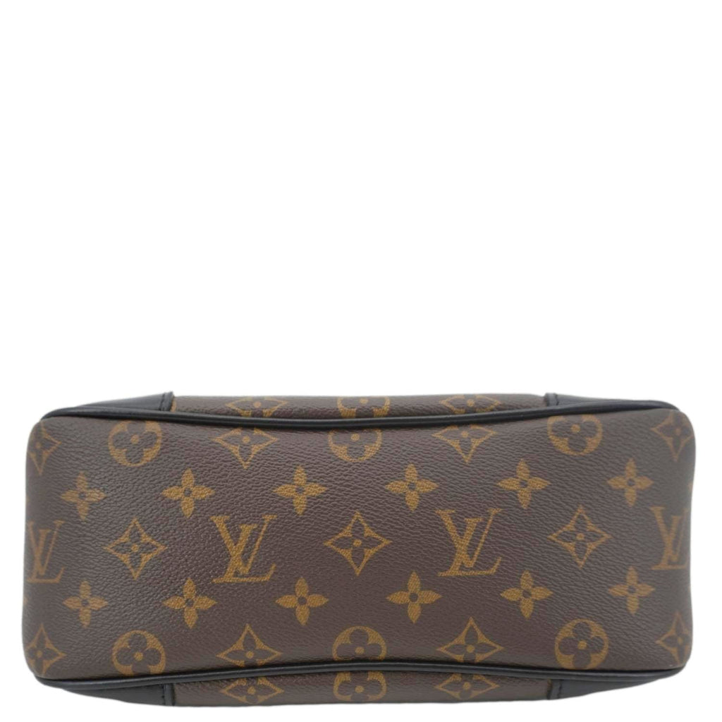 LOUIS VUITTON Boulogne Monogram Canvas Shoulder Bag Brown