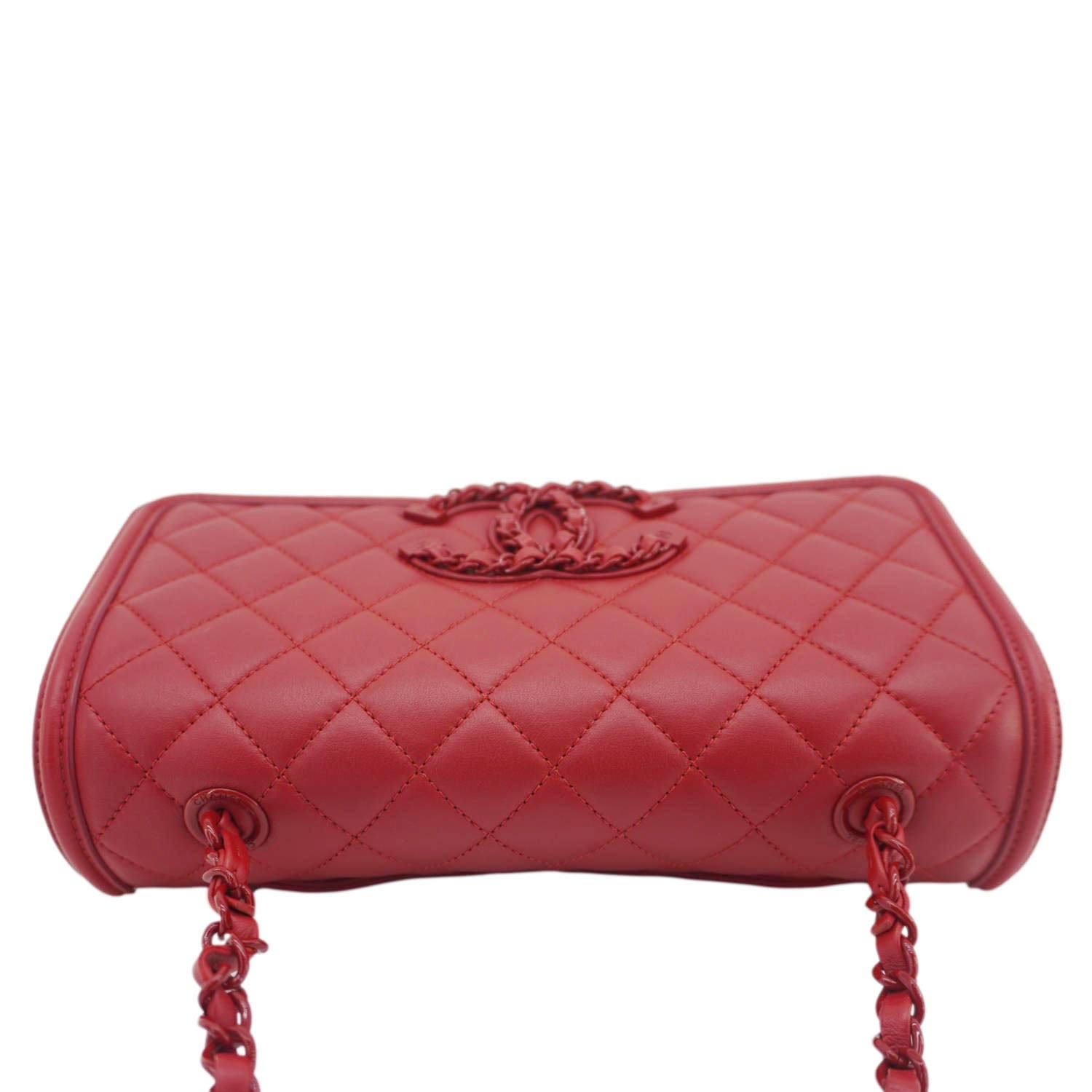Chanel CC Filigree Medium Flap Caviar Leather Crossbody Bag Red