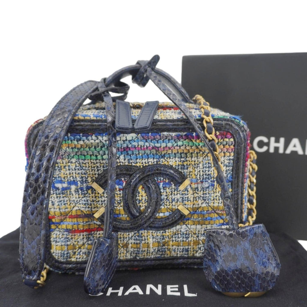 Chanel Filigree CC Small Tweed Vanity Case Multicolor