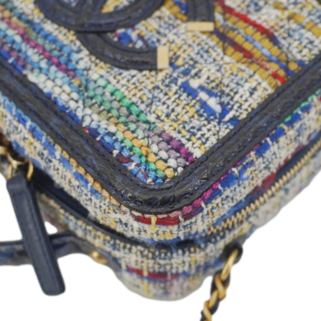 Chanel Filigree CC Small Tweed Vanity Case Multicolor