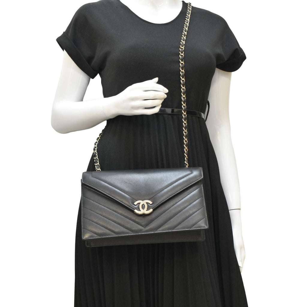 Chanel CC Flap Chevron Stitched Leather Shoulder Bag Black