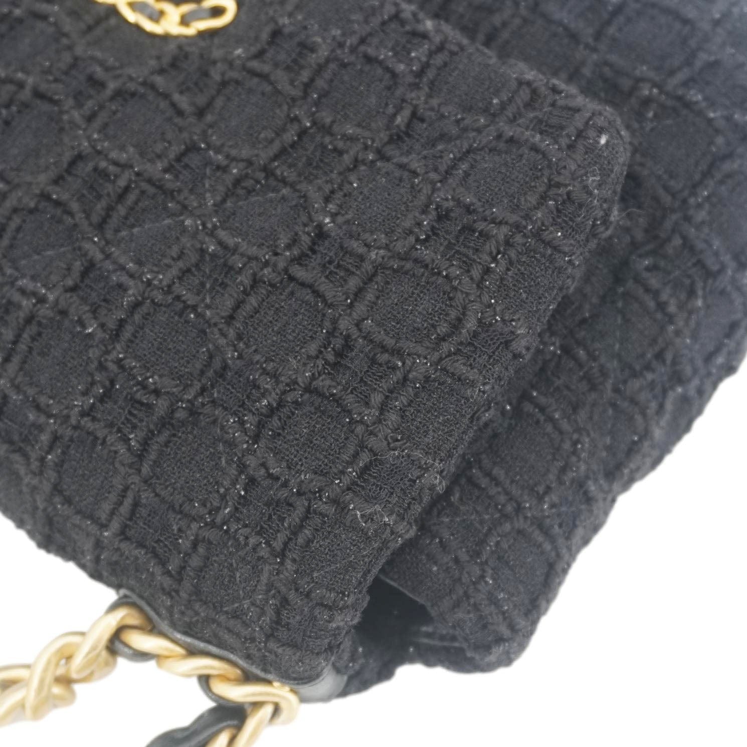 Chanel 19 Flap Medium Tweed Shoulder Bag Black