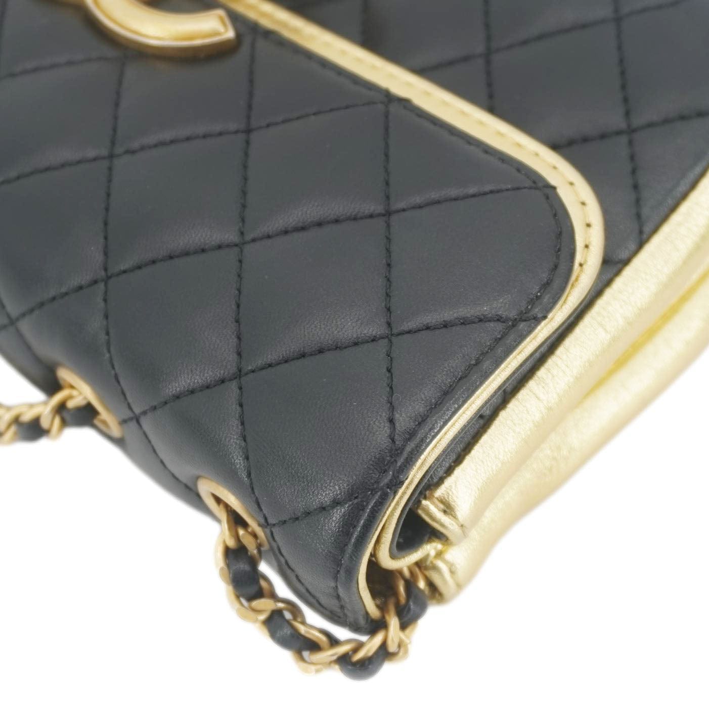 Chanel CC Chic Double Flap Quilted Leather Shoulder Bag Black