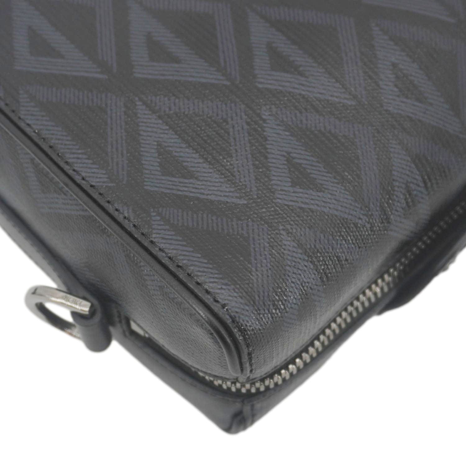 CHRISTIAN DIOR Lingot 22 CD Diamond Canvas Messenger Bag Black