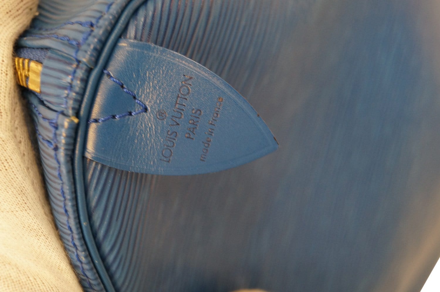 LOUIS VUITTON Epi Leather Blue Keepall 50 Travel Bag
