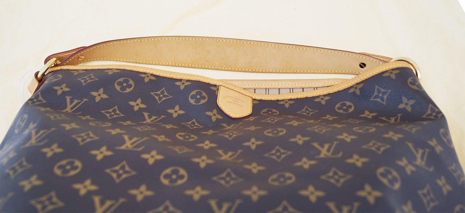 LOUIS VUITTON  Shoulder Bag  Monogram Delightful MM