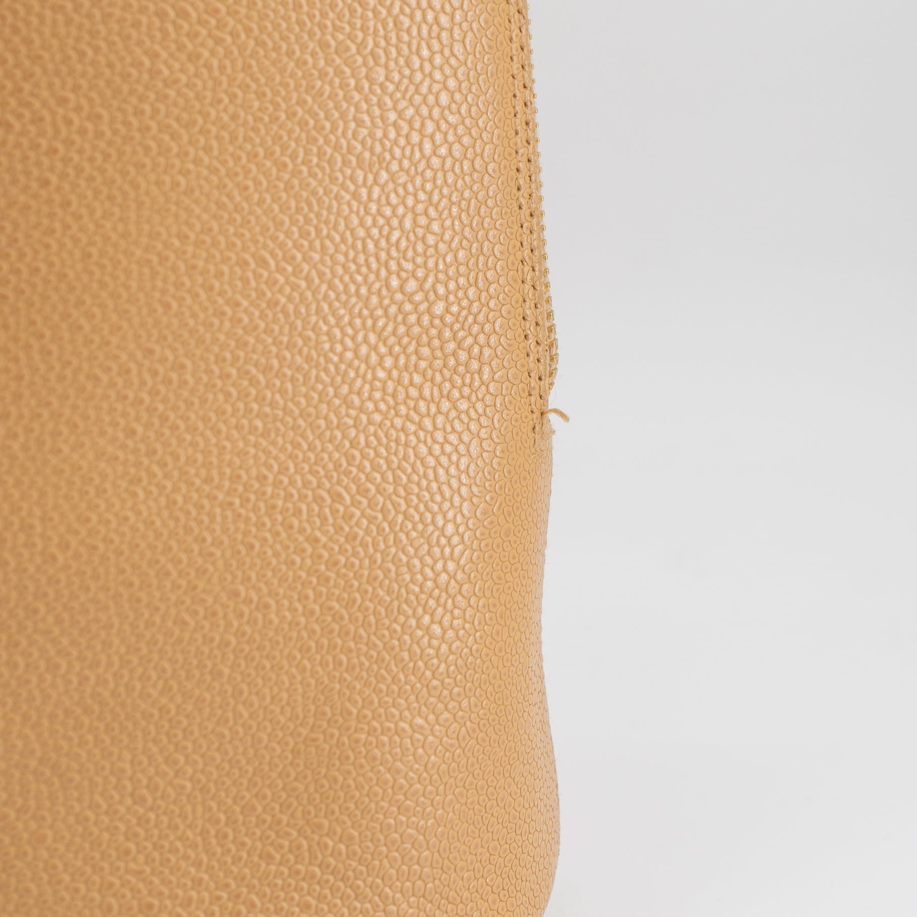 CHANEL VINTAGE golden ball shoulder bag