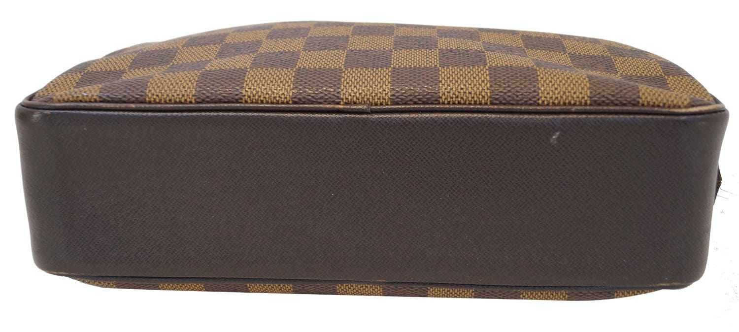 LOUIS VUITTON Damier Ebene Trousse Toilette 23 Pouch