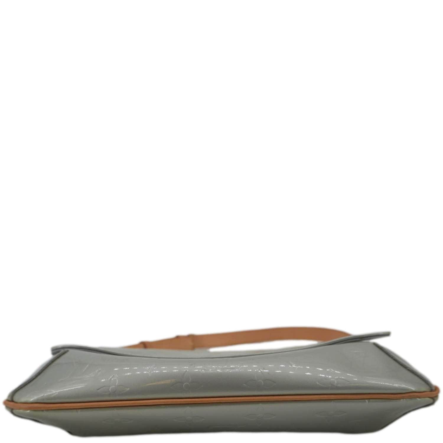 LOUIS VUITTON Thompson Street Monogram Vernis Shoulder Bag Silver