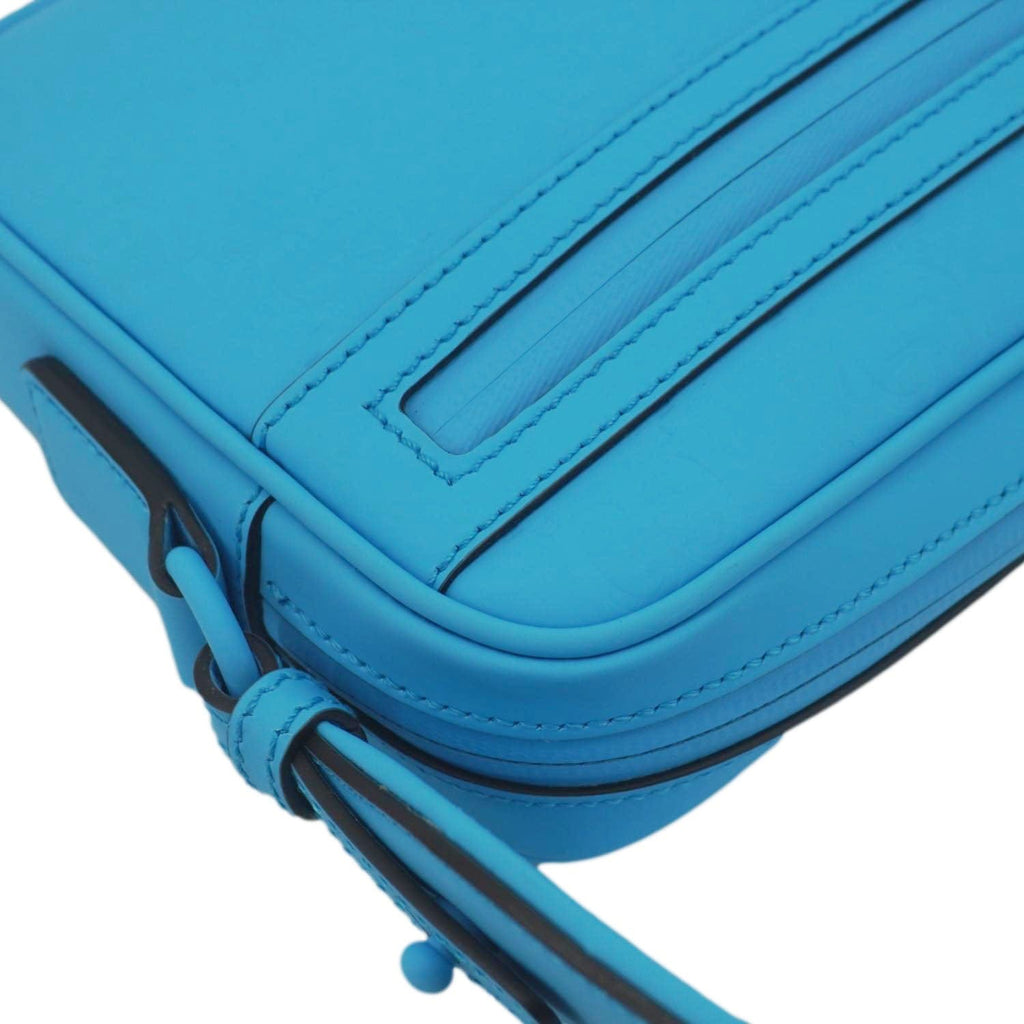 GUCCI Gucci Small Rubber-effect Leather Crossbody Bag Bright Blue 771293