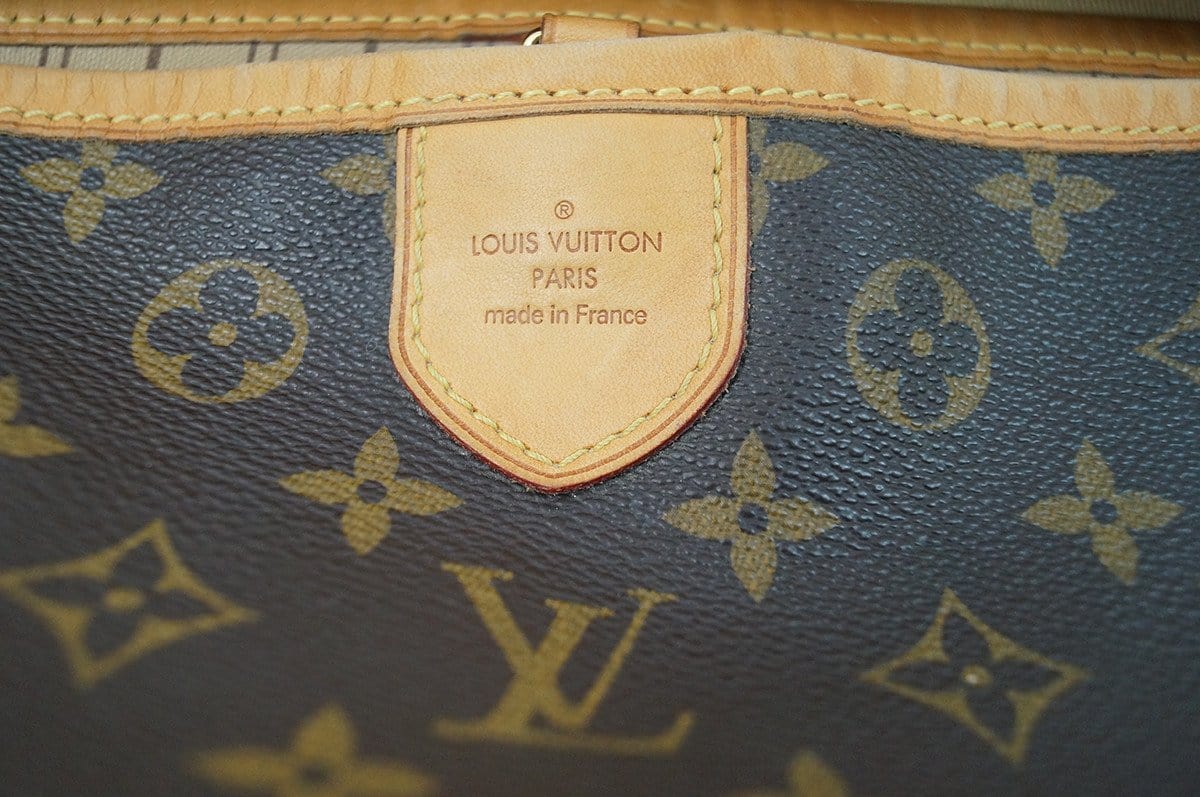 Louis Vuitton Shoulder Bag  Monogram Delightful MM