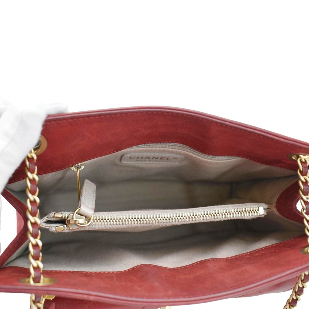 Chanel Square Front Pocket Quilted Leather Chain Crossbody Bag Red