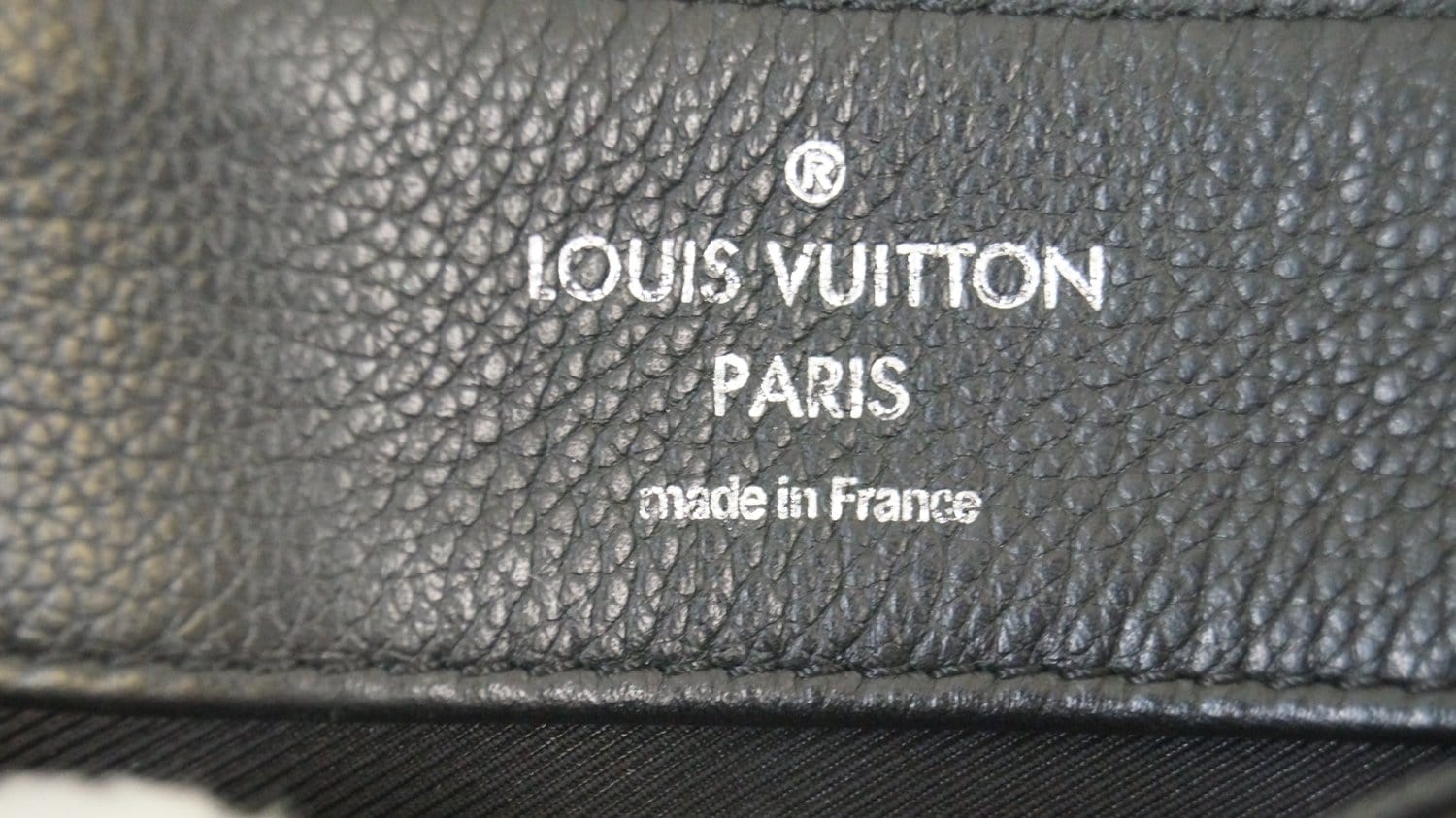 LOUIS VUITTON Vanille Noir Lockme II Shoulder Bag - Final Call