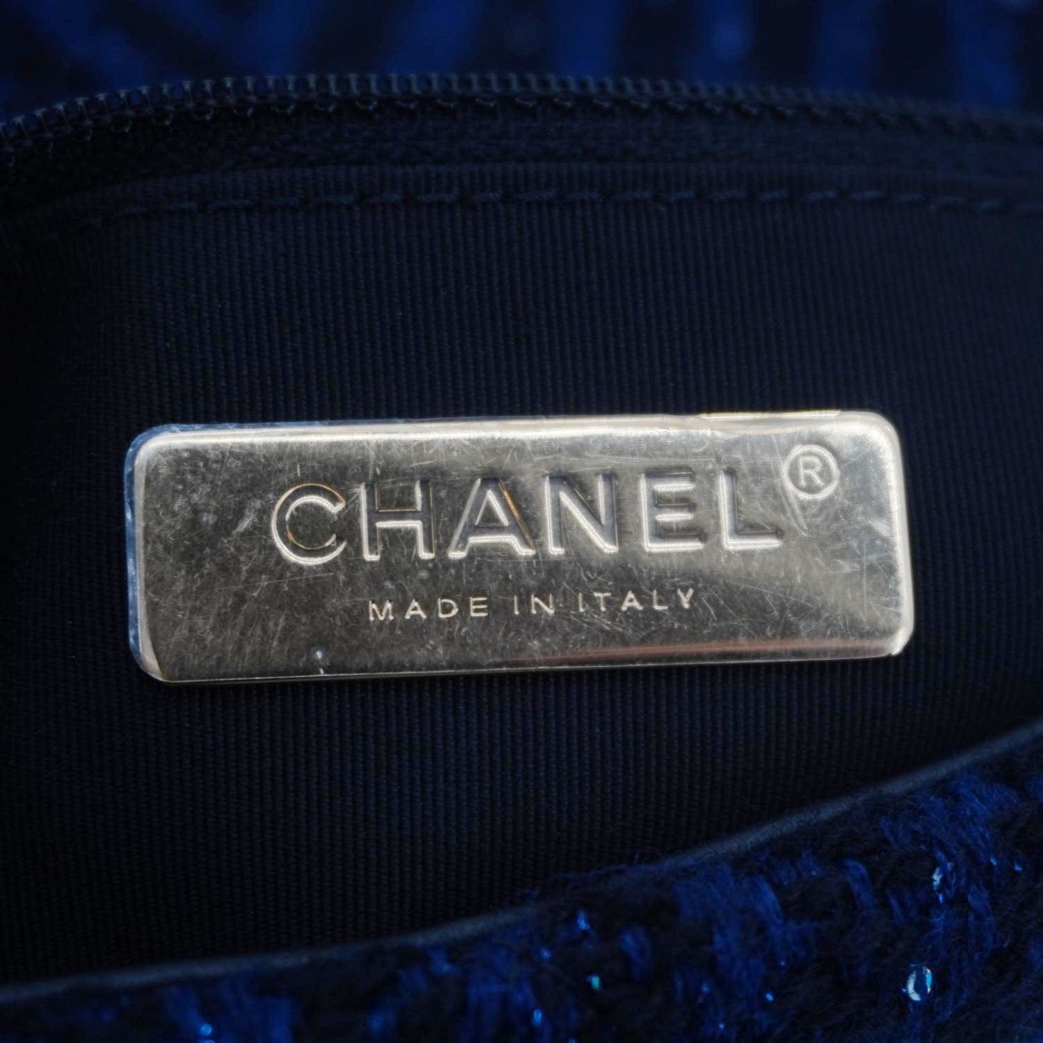 Chanel 19 Flap Quilted Tweed Sequins Shoulder Bag Navy Blue