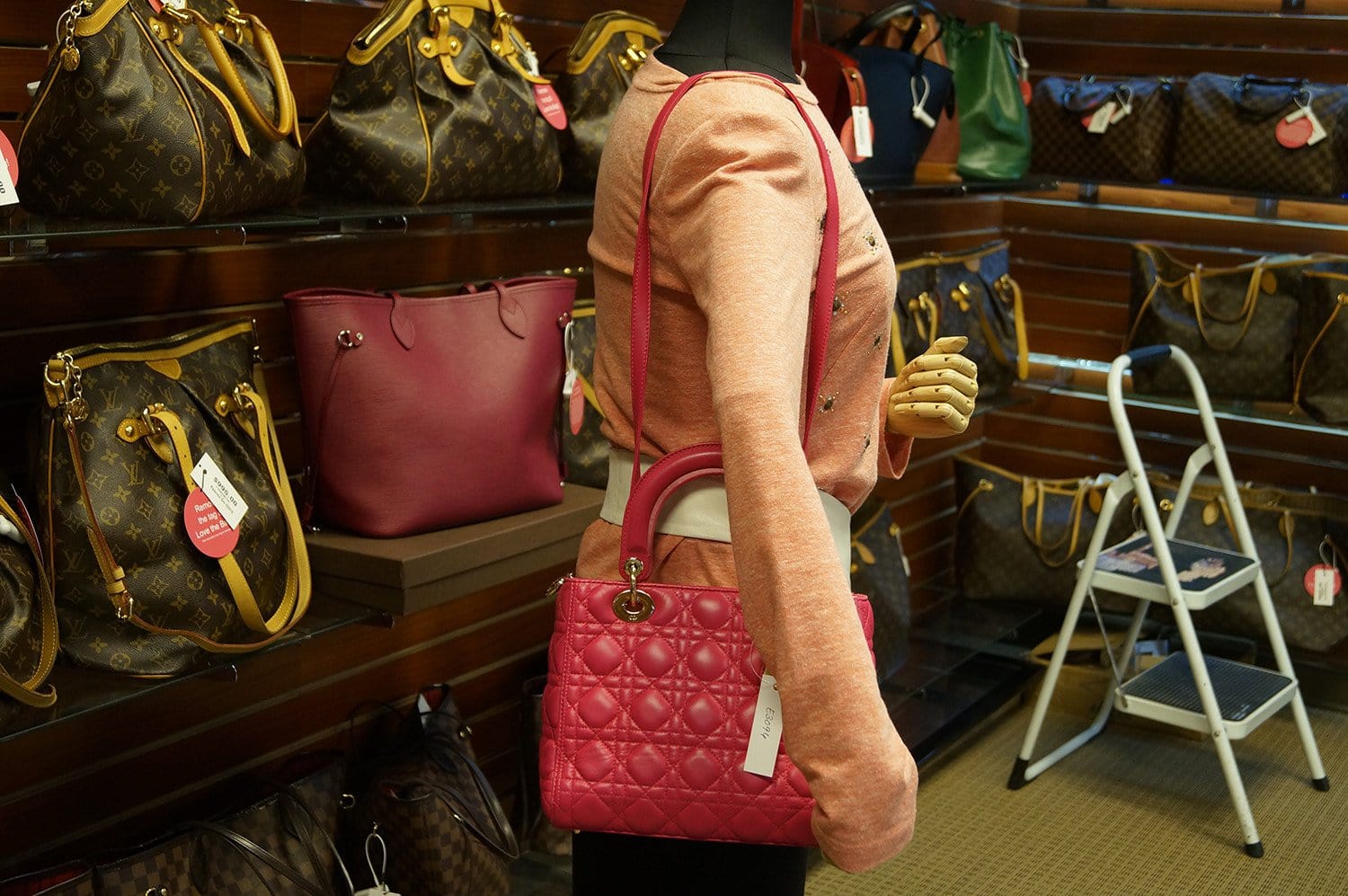 CHRISTIAN DIOR Bag - Cannage Pink  Lady Dior Bag