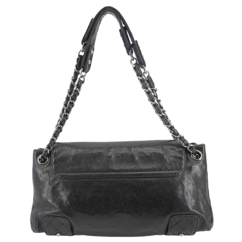 Chanel Pocket in The City Caviar Leather Shoulder Bag Black