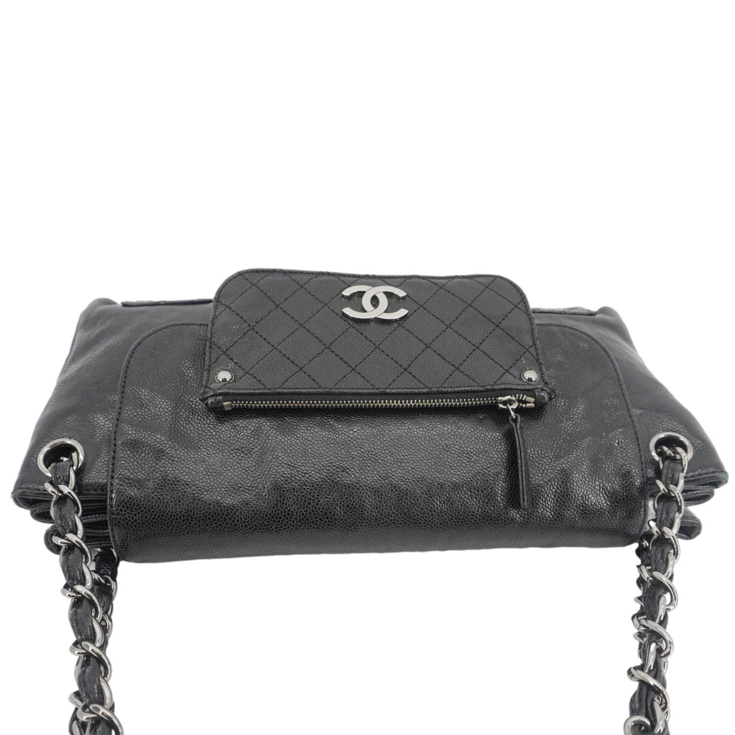 Chanel Pocket in The City Caviar Leather Shoulder Bag Black