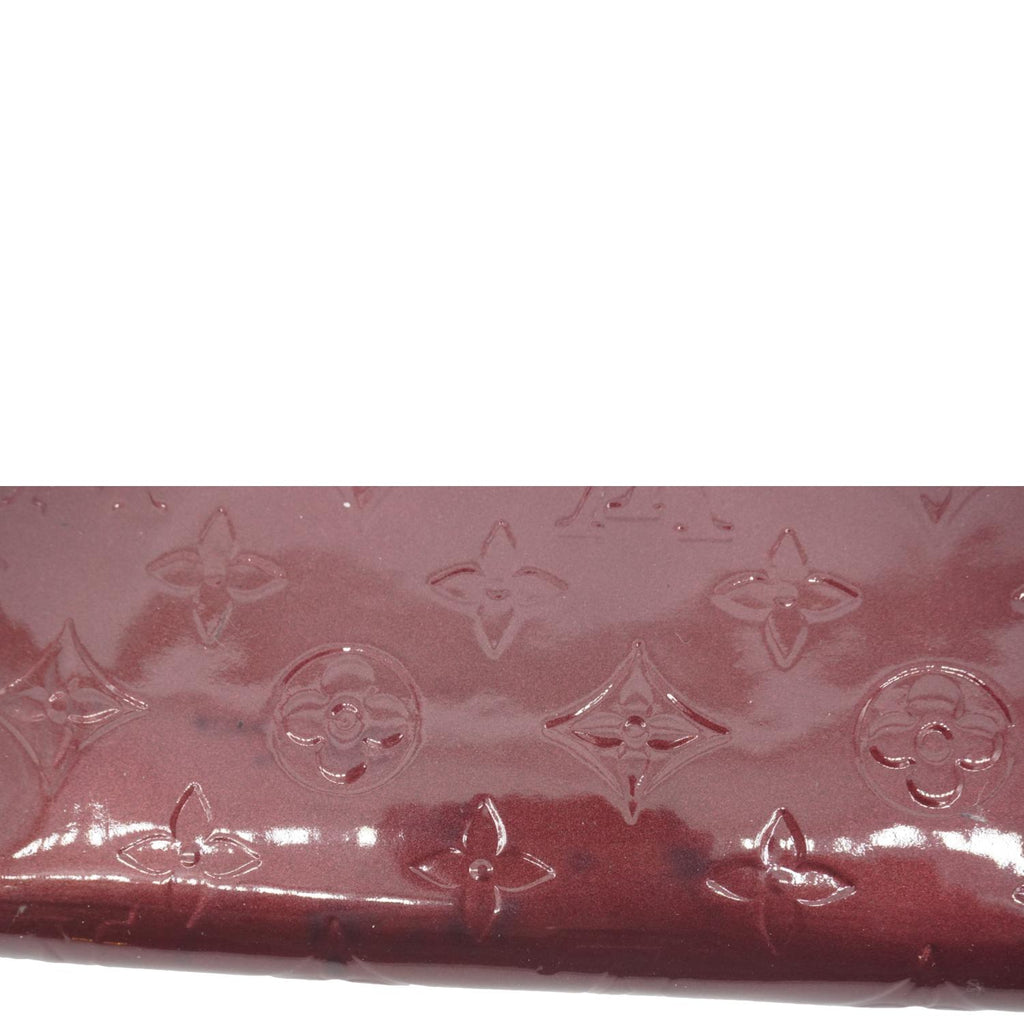 LOUIS VUITTON Monogram Vernis Zippy Wallet Amarante