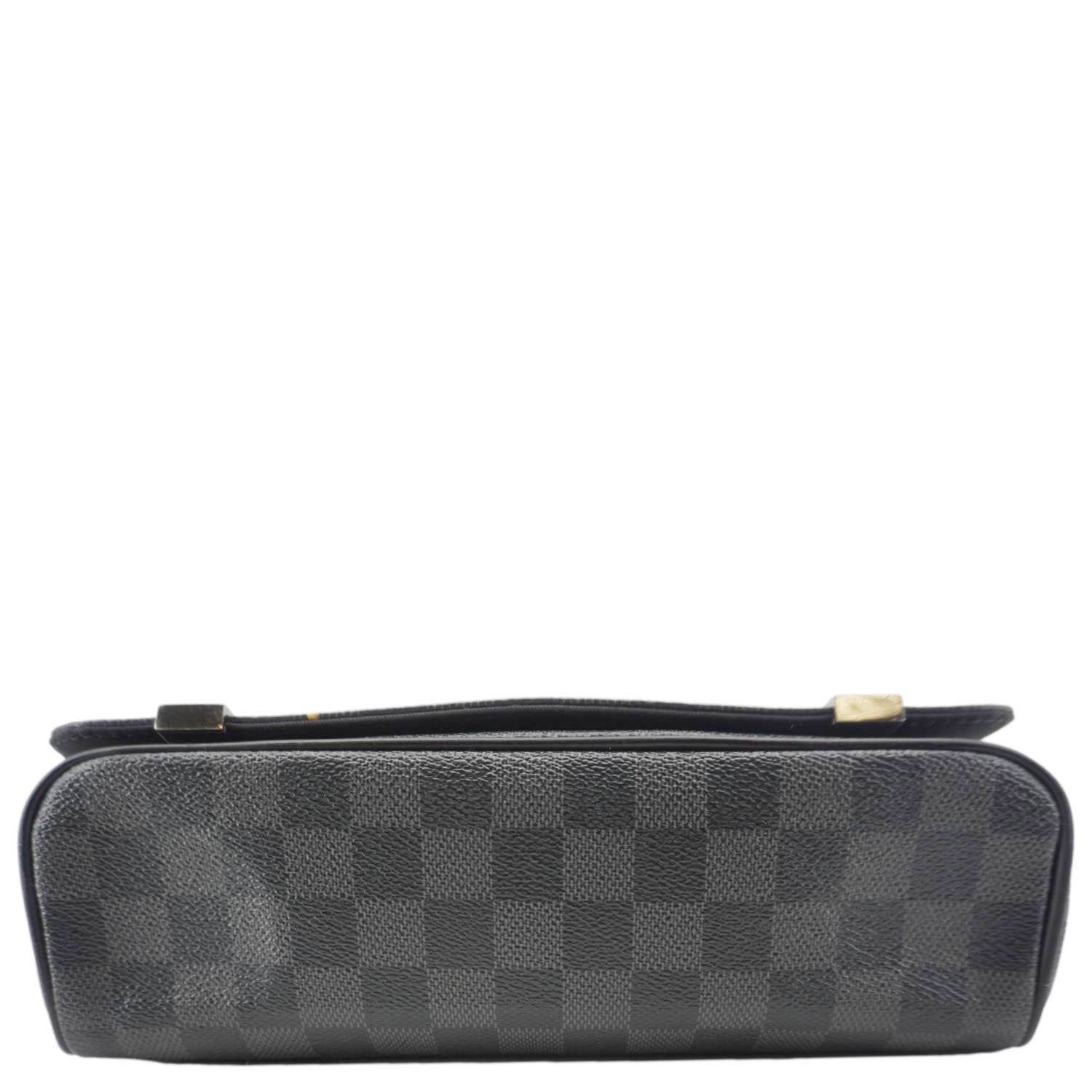 LOUIS VUITTON District PM Messenger Damier Graphite Messenger Bag Black