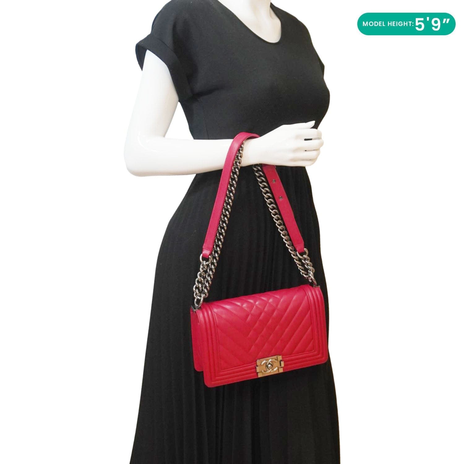 Chanel Boy Mixed Chevron Flap Lambskin Quilted Shoulder Bag Red