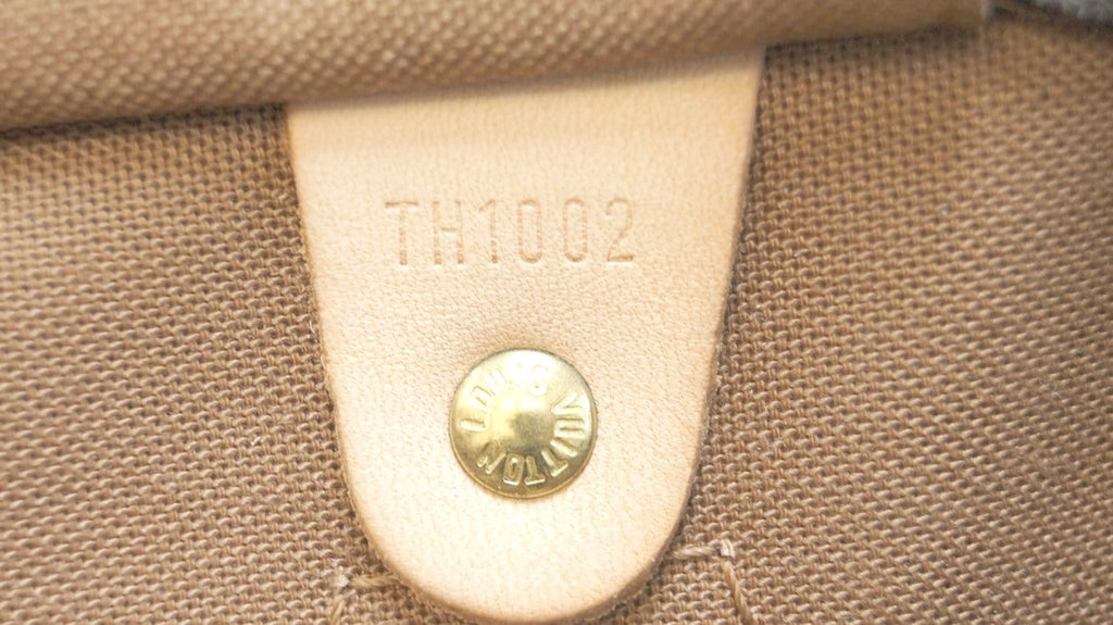 LOUIS VUITTON Monogram Canvas Speedy 30 Satchel Bag