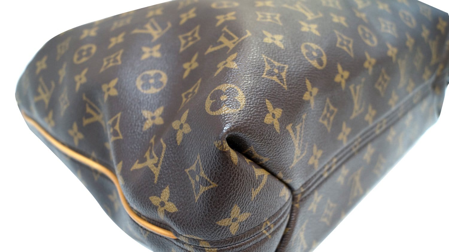 LOUIS VUITTON Monogram Canvas Sully MM Shoulder Bag