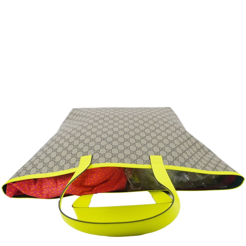 GUCCI Ophidia Medium Gucci Supreme Canvas Tote Bag Neon Yellow 786899