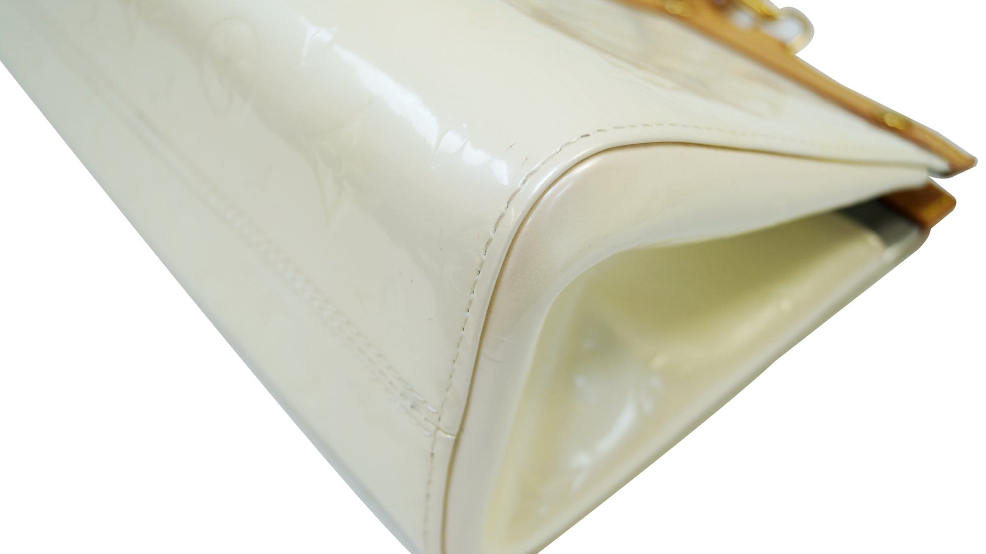 LOUIS VUITTON Cream Vernis Leather Roxbury Drive Shoulder Bag