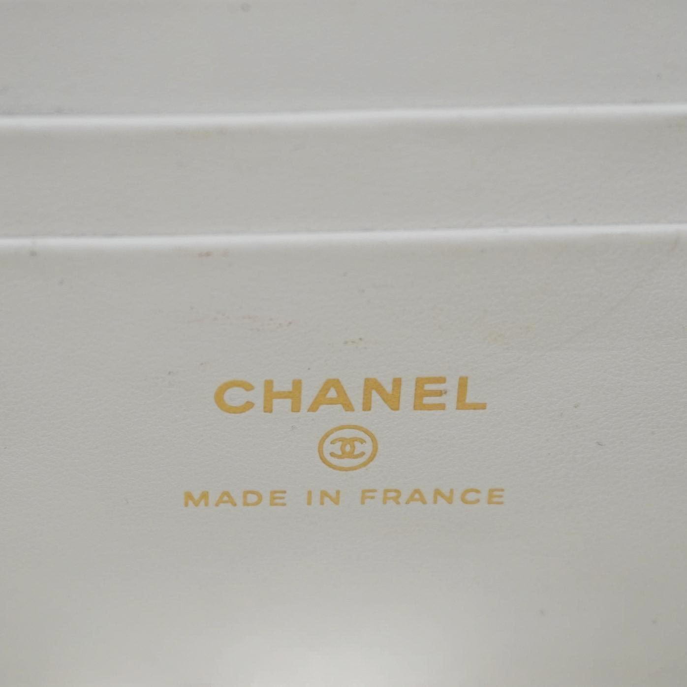 Chanel Coco Casino Small Quilted Caviar Leather Chain Vanity Case White