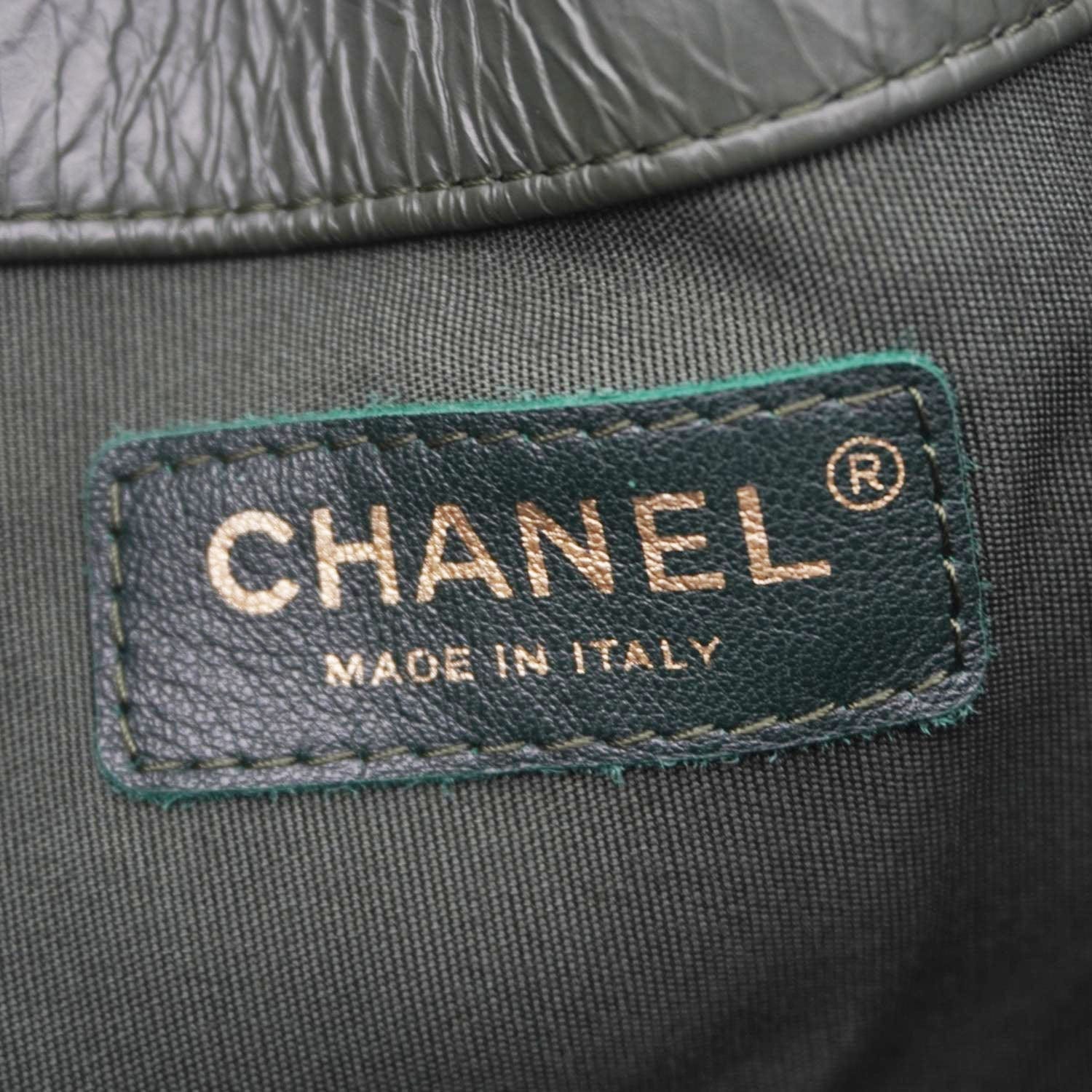 Chanel Chevron Leather Drawstring Bucket Crossbody Bag Green