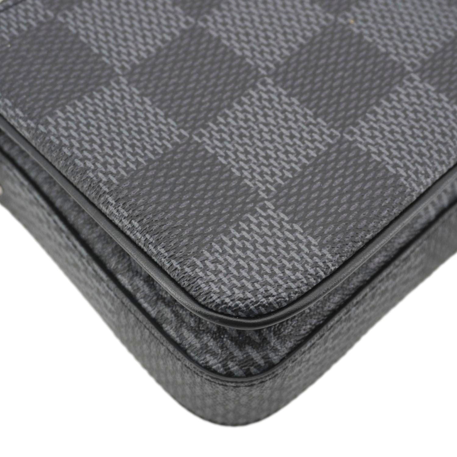 LOUIS VUITTON 3D Trio Damier Graphite Messenger Bag Black