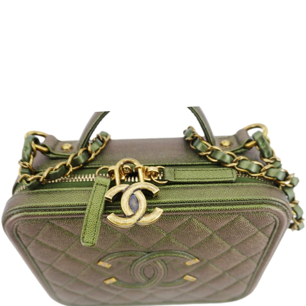 Chanel Vanity Case Filigree CC Iridescent Quilted Caviar Leather Shoulder Bag Green