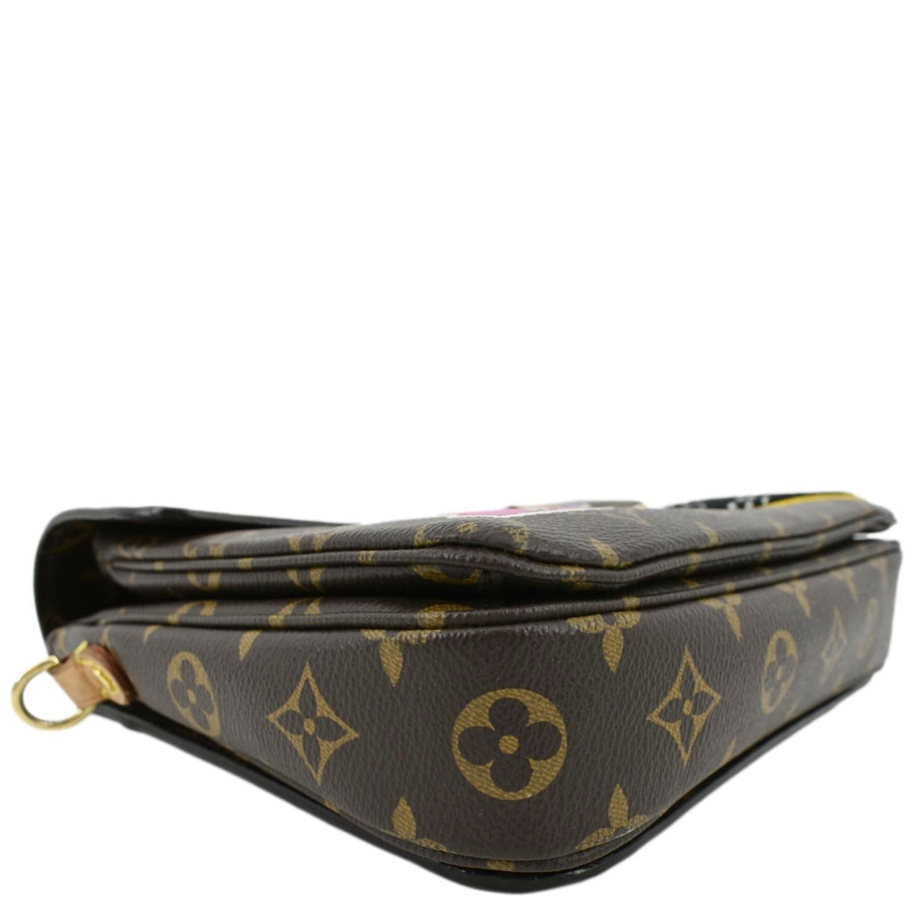 LOUIS VUITTON Metis Pochette Patches Monogram Canvas Crossbody Bag Brown
