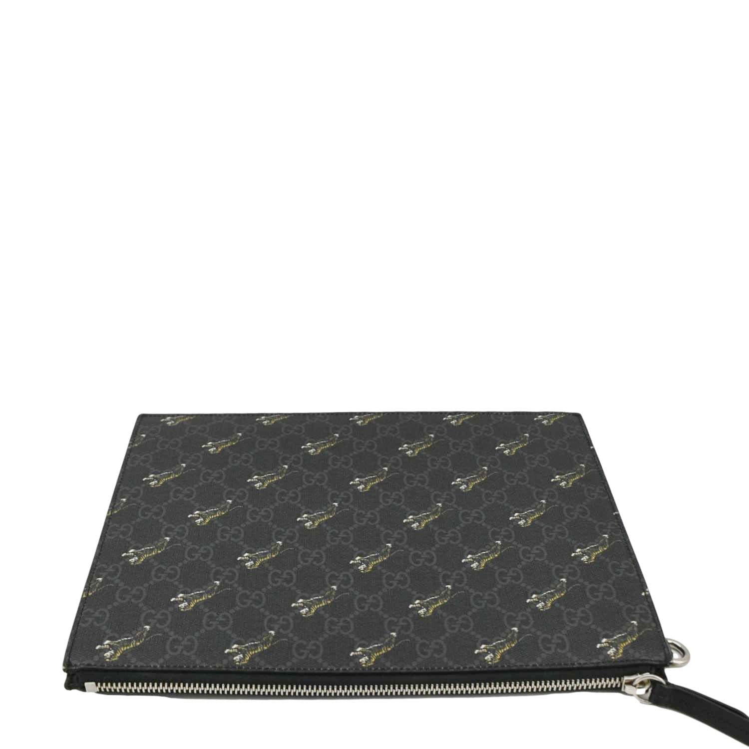 GUCCI Tiger Print Gucci Supreme Canvas Clutch Bag Black 575136