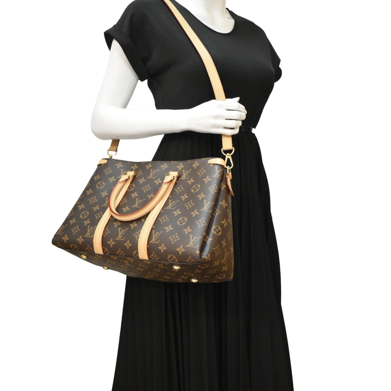 LOUIS VUITTON Soufflot MM Monogram Canvas Shoulder Bag Brown