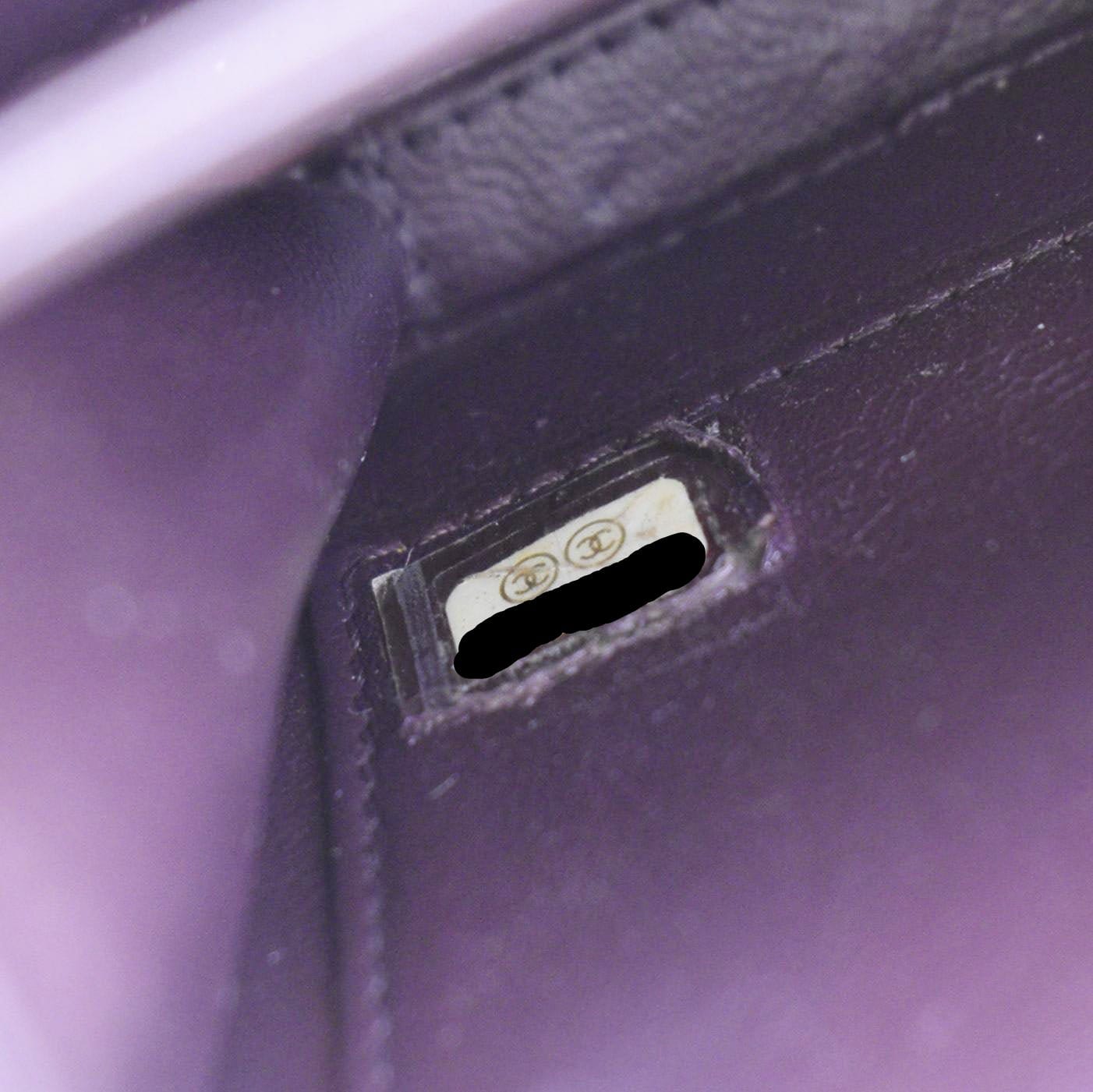Chanel Vanity Case Filigree CC Caviar Quilted Shoulder Bag Red