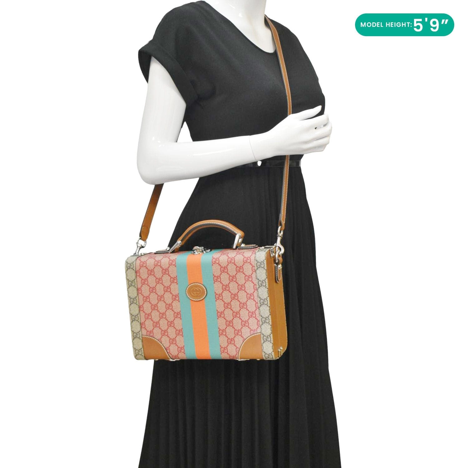 GUCCI Savoy Gucci Supreme Canvas Beauty Case Crossbody Bag Beige 722180