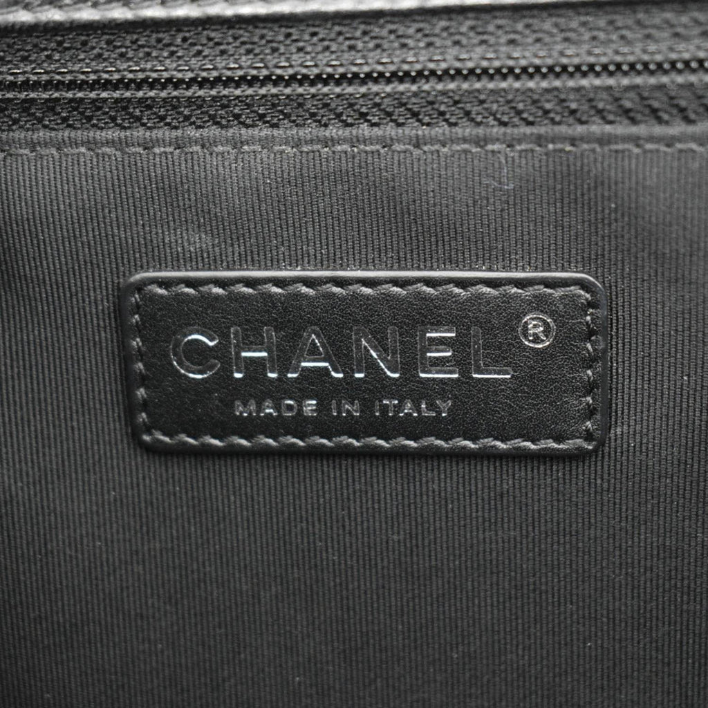 Chanel Boy Flap Medium Quilted Leather Shoulder Bag Black