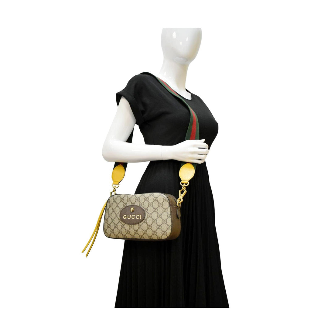 GUCCI Neo  Gucci Supreme Canvas Messenger Bag Beige 476466