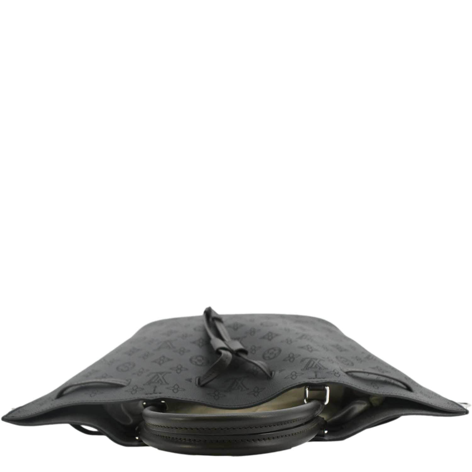 LOUIS VUITTON Girolata Monogram Mahina Leather Shoulder Bag Black