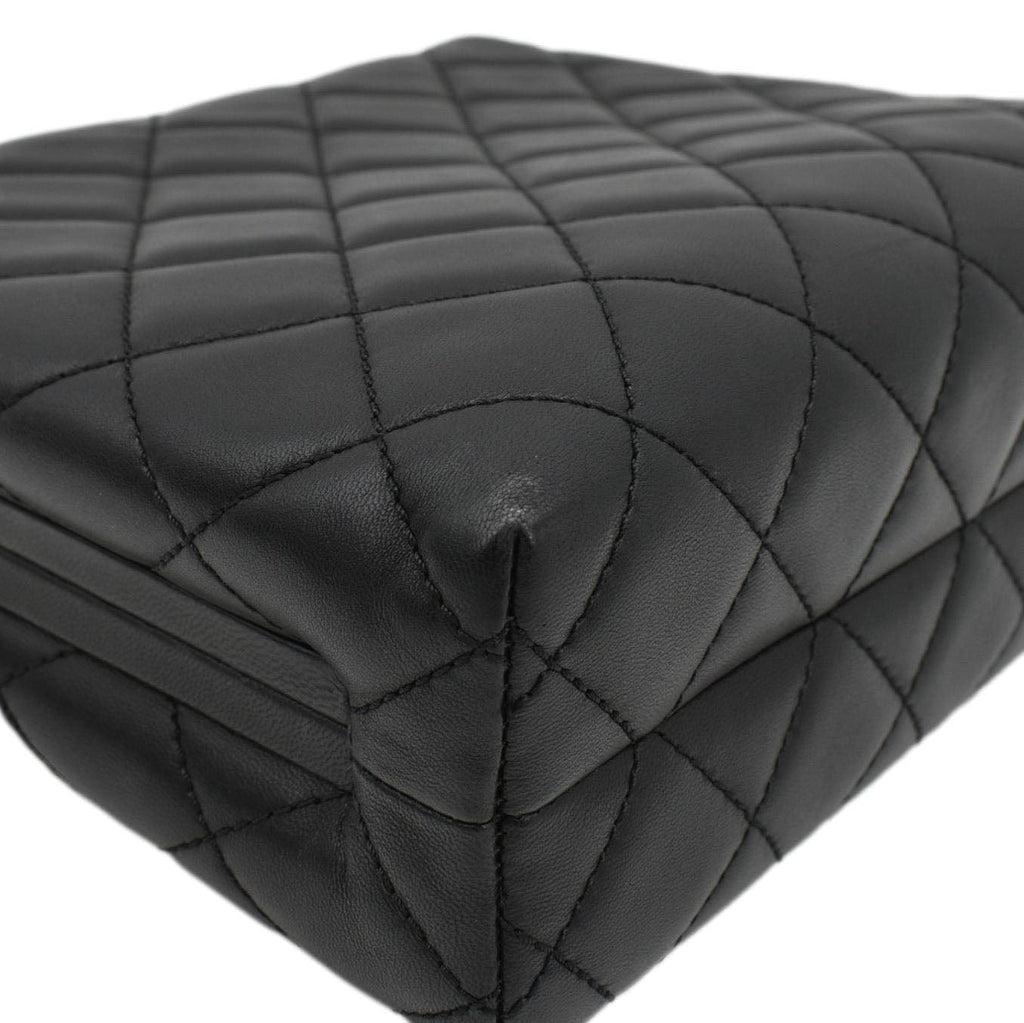 Chanel CC Kisslock Box Lambskin Leather Chain Shoulder Bag Black
