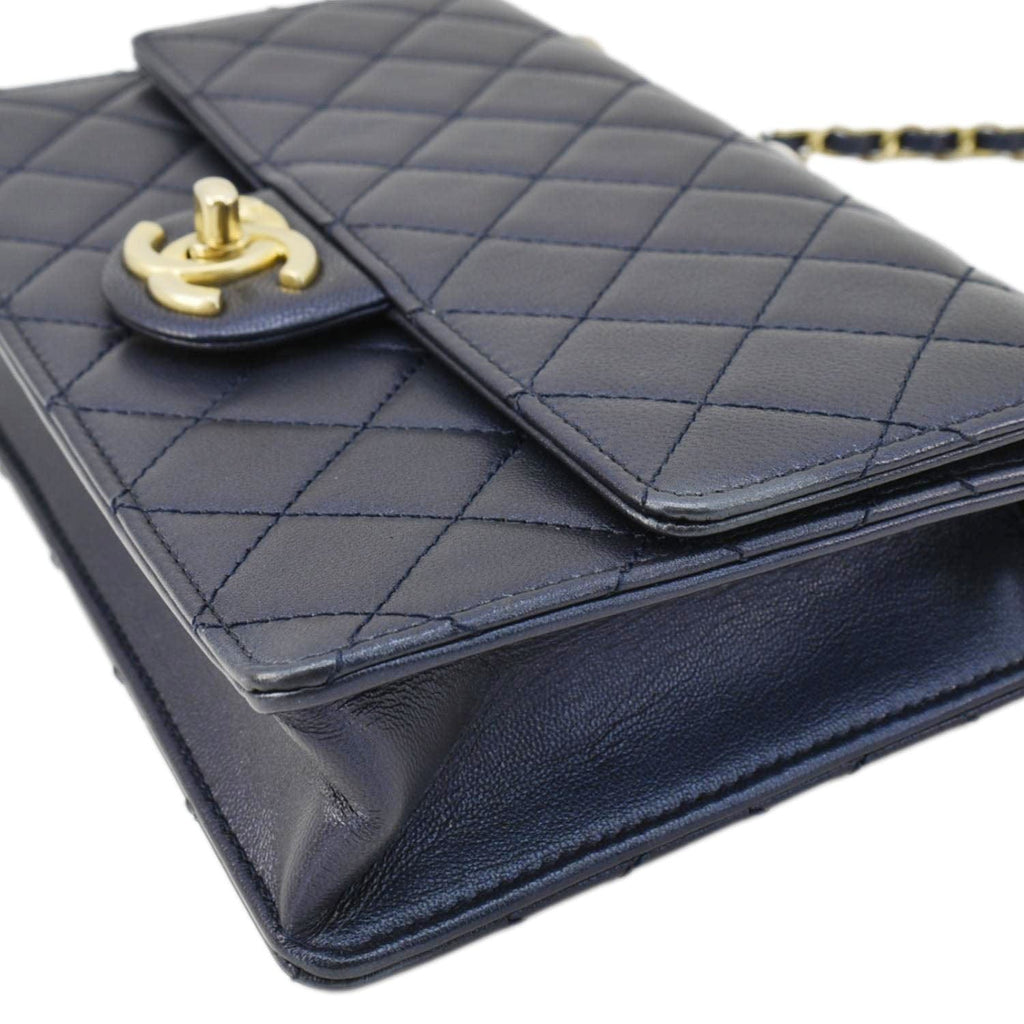 Chanel Chic Pearls Flap Small Quilted Leather Shoulder Bag Navy Blue